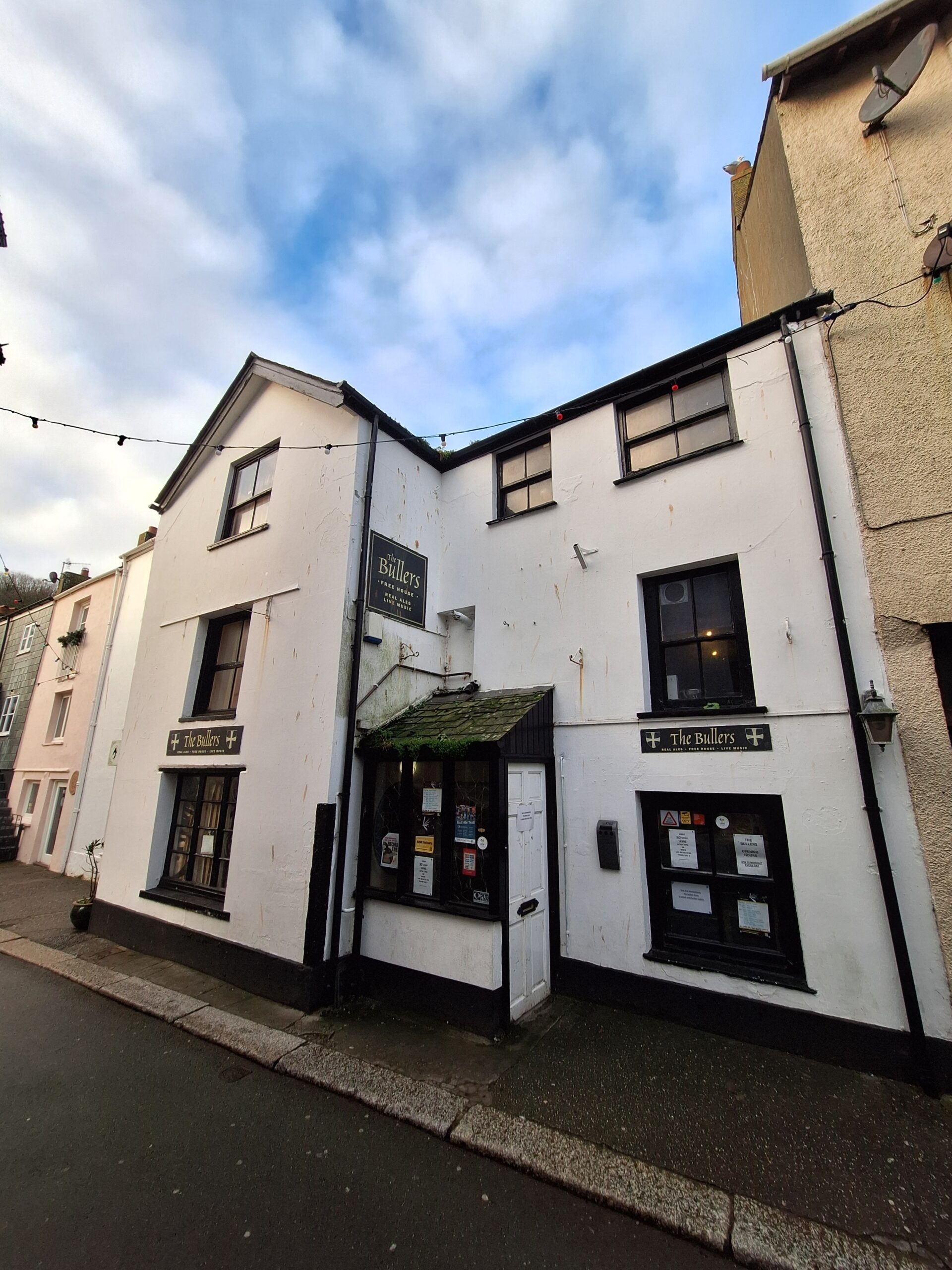 Bullers Arms Reopens
