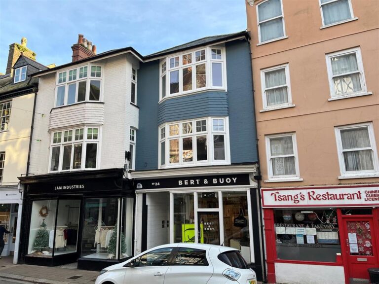 24 Fairfax Place for sale
